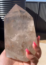 Load image into Gallery viewer, 2.6kg Fat Chunky Smokey Quartz tower
